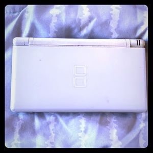 Nintendo DS Lite